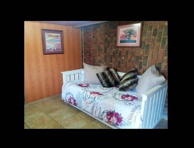 1 BEDROOM PROPERTY TO RENT IN POTCHEFSTROOM CENTRAL